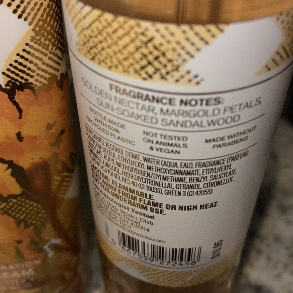 Bath & Body Works Gold Moisturizer and Body Oil Set - Picture 2 of 3